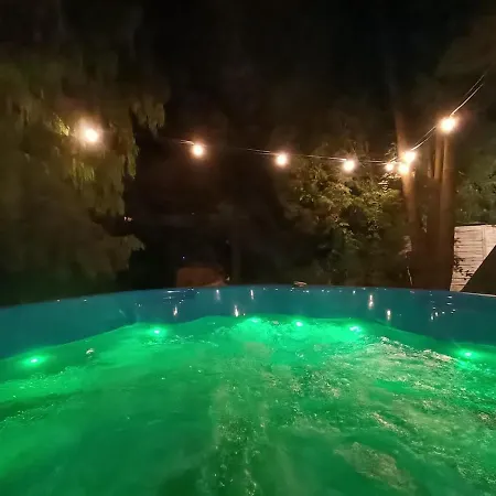 Nad Koszarawa Z Ogrodowym Jacuzzi Apartment *