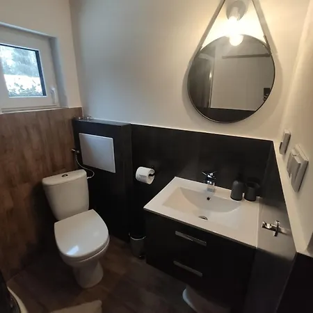 Nad Koszarawa Z Ogrodowym Jacuzzi
